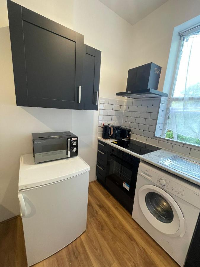 Wonderful Fully-Equipped Studio Near Central London 8 エクステリア 写真