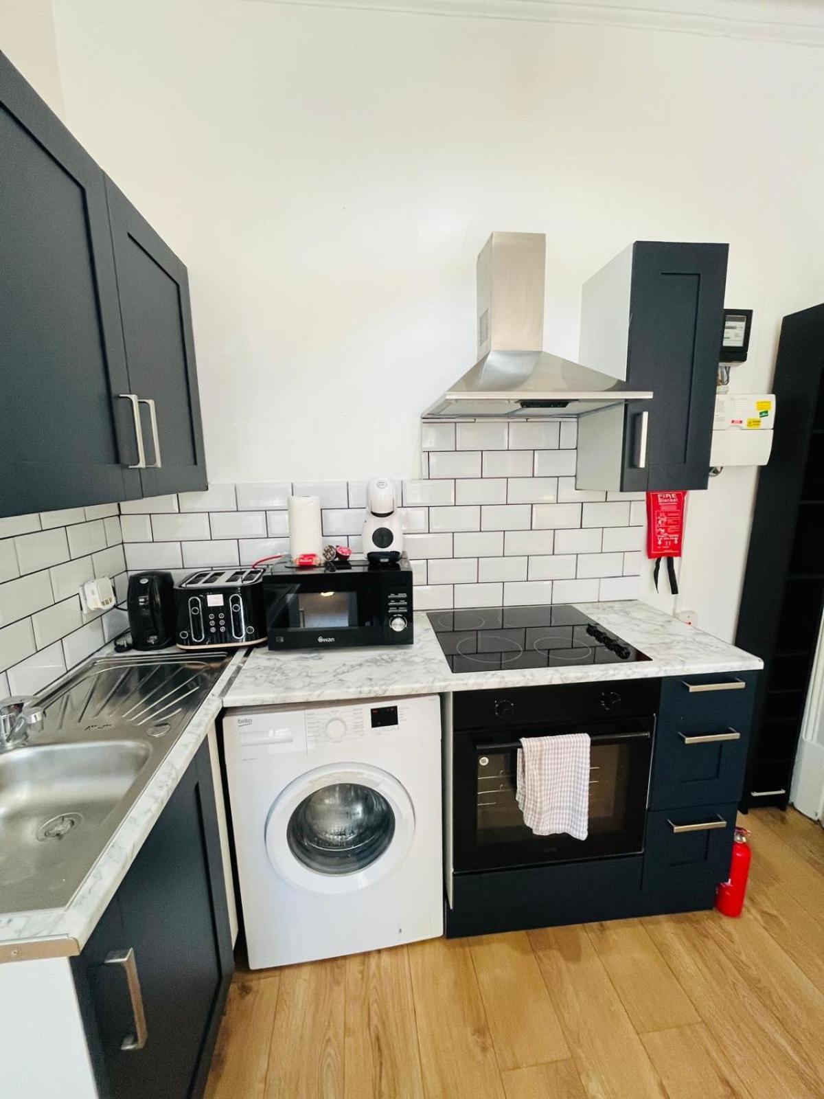 Wonderful Fully-Equipped Studio Near Central London 8 エクステリア 写真