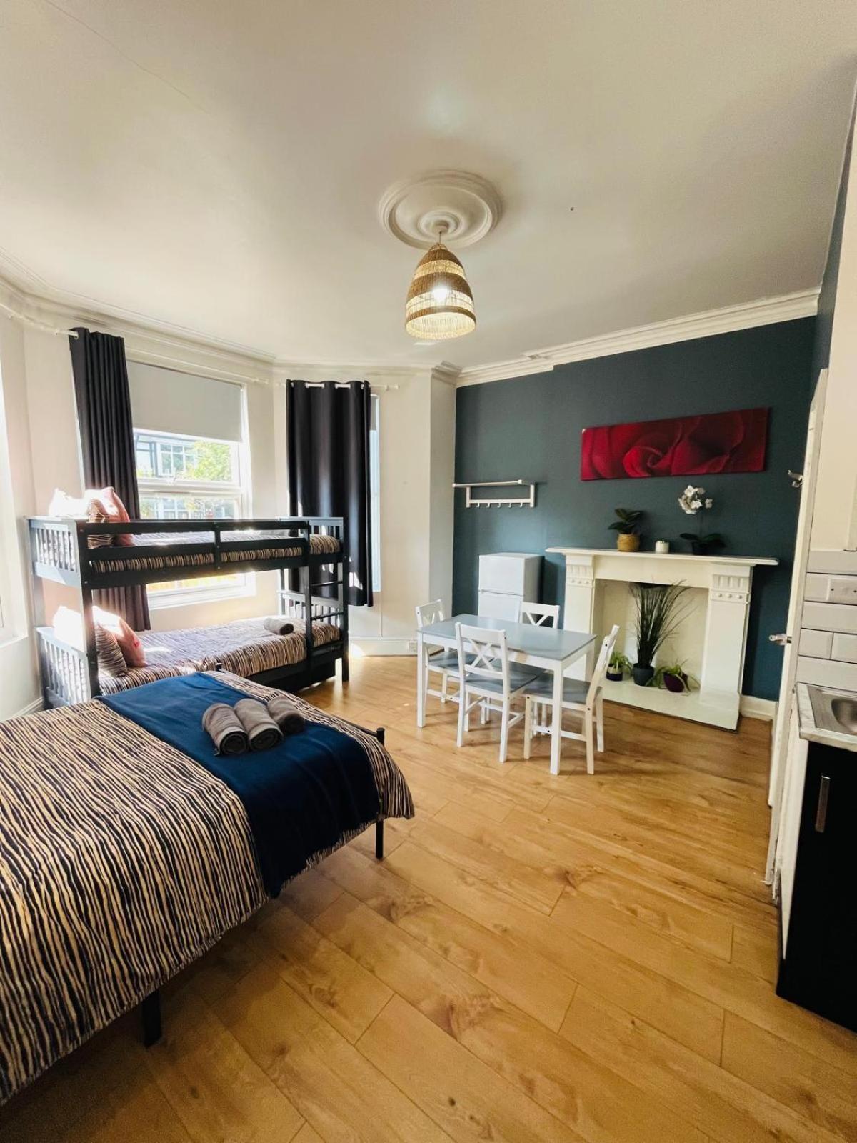 Wonderful Fully-Equipped Studio Near Central London 8 エクステリア 写真